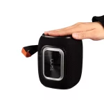 اسپیکر بی سیم ضد آب 8 وات TSCO مدل TS 23129 - مشکی - تصویر 9